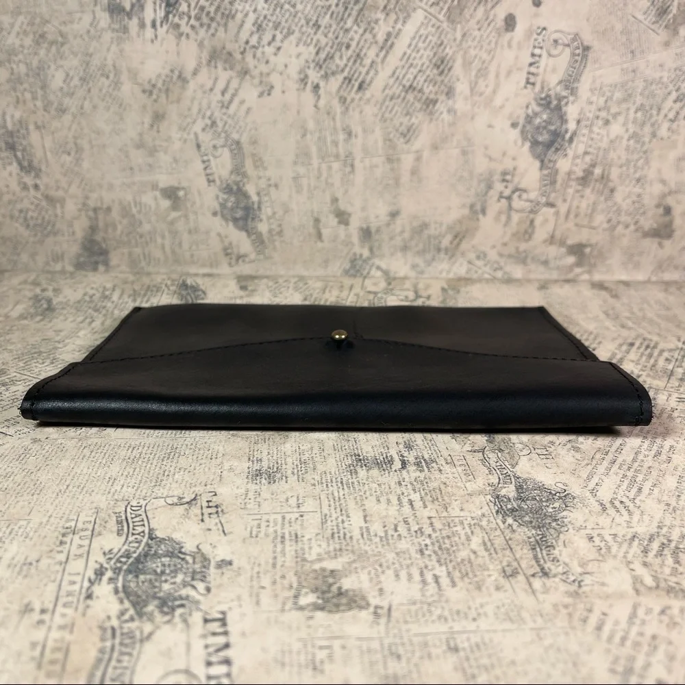 Parker Clay Black Leather Wallet Card Holder Travel Document Pouch Organizer